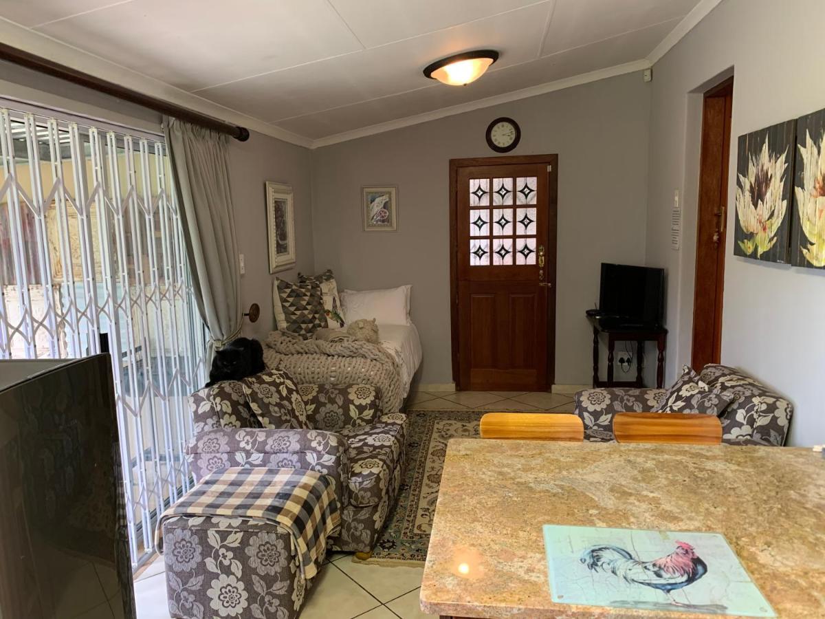 Jelani Guest House White River Esterno foto