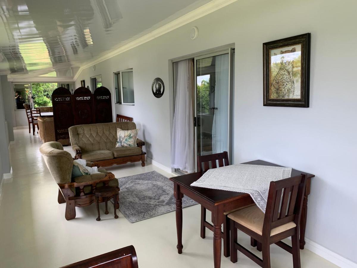 Jelani Guest House White River Esterno foto