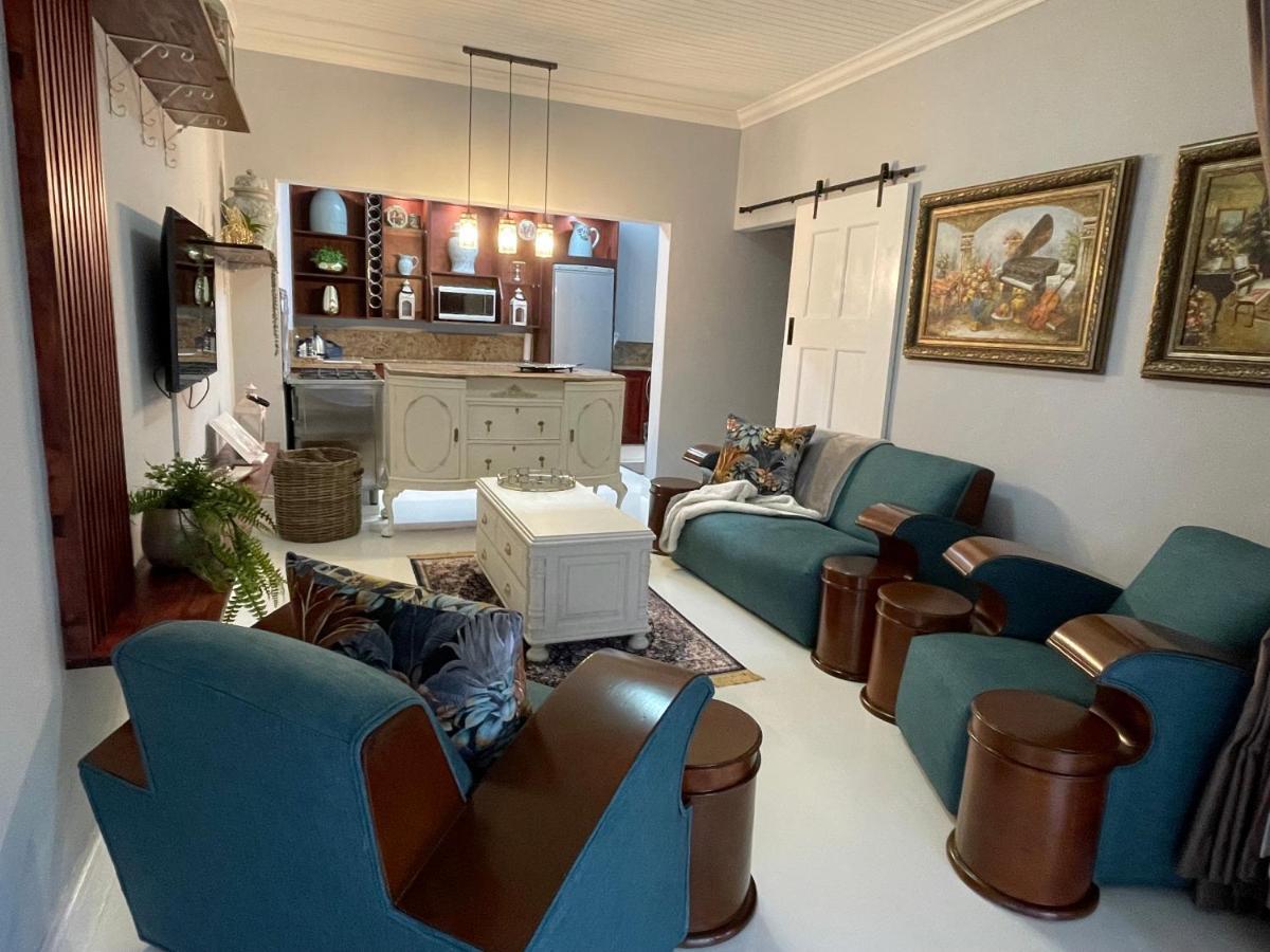 Jelani Guest House White River Esterno foto