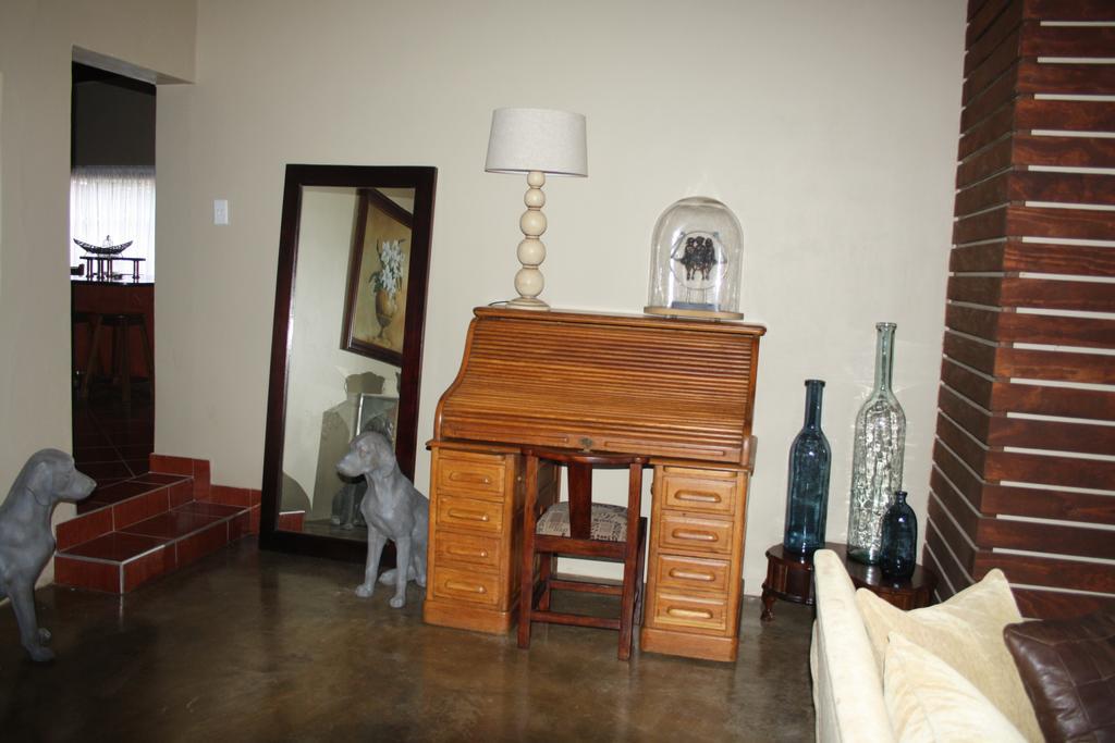 Jelani Guest House White River Esterno foto